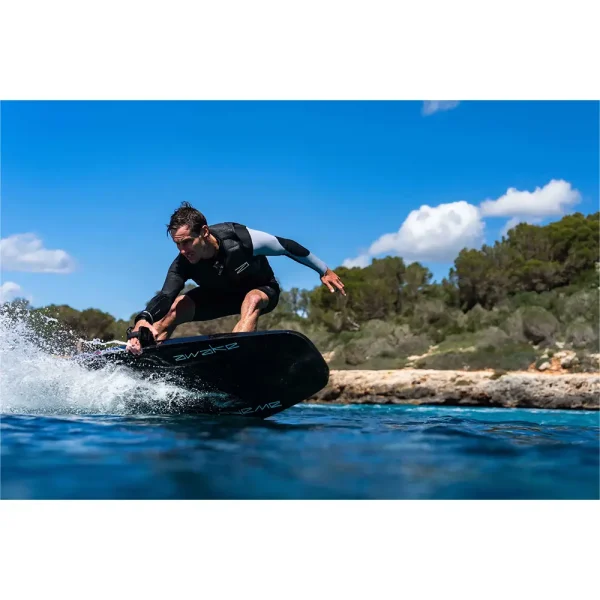 Ravik_ULTIMATE- Lifestyle 3 - Square Ravik_ULTIMATE- Lifestyle 3 - Square