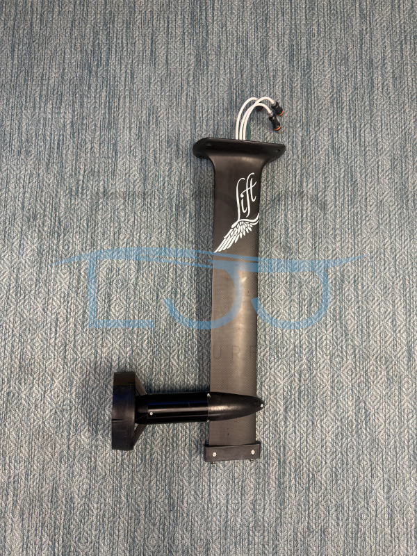 Lift 28 Mast with Fixed Prop and Shroud Cover (Pre Owned)3 Lift 28 Mast with Fixed Prop and Shroud Cover (Pre Owned)3