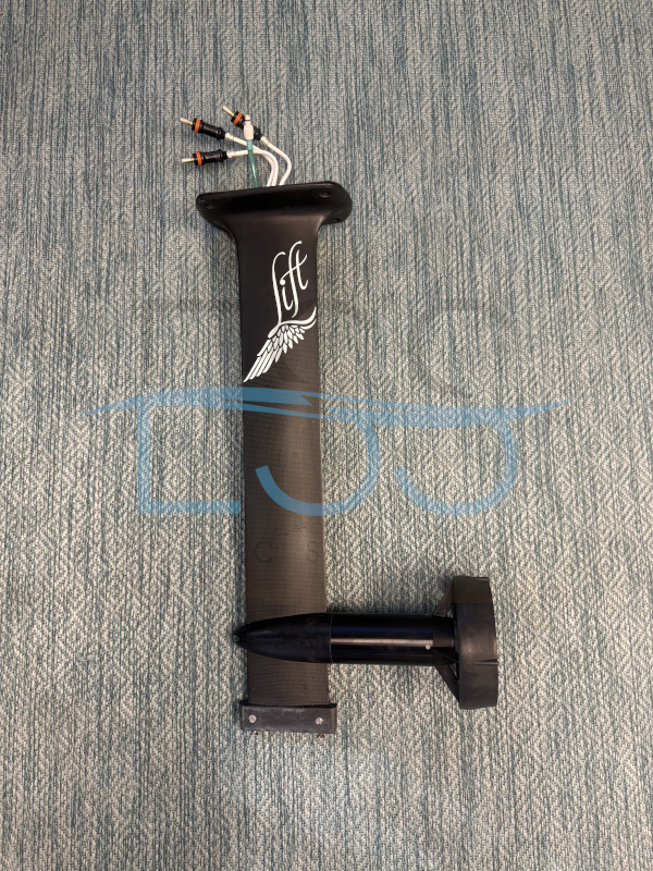 Lift 28 Mast with Fixed Prop and Shroud Cover (Pre Owned)4 Lift 28 Mast with Fixed Prop and Shroud Cover (Pre Owned)4